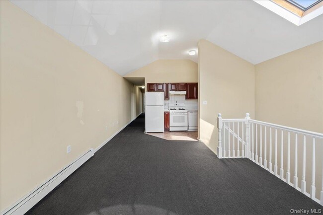 Building Photo - 2948 Wickham Ave