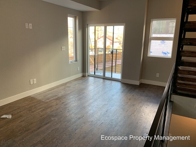 Foto del edificio - 2850 Hazel Ct