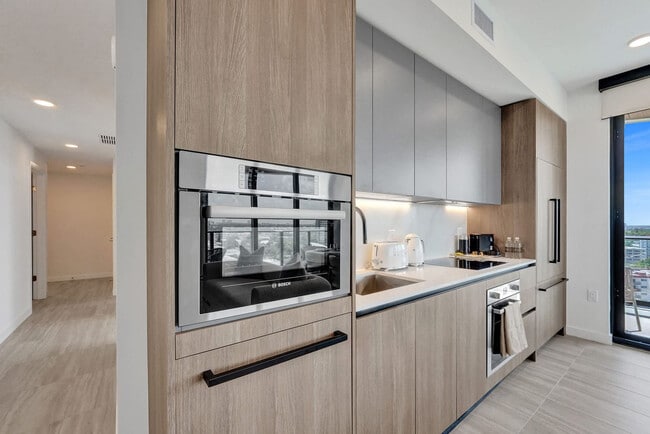 Foto del edificio - 580 72nd St
