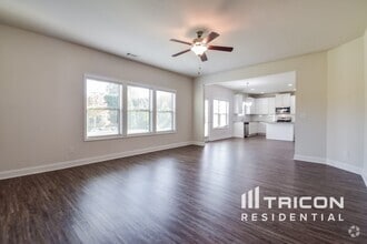 Building Photo - 3950 Bella View Ln