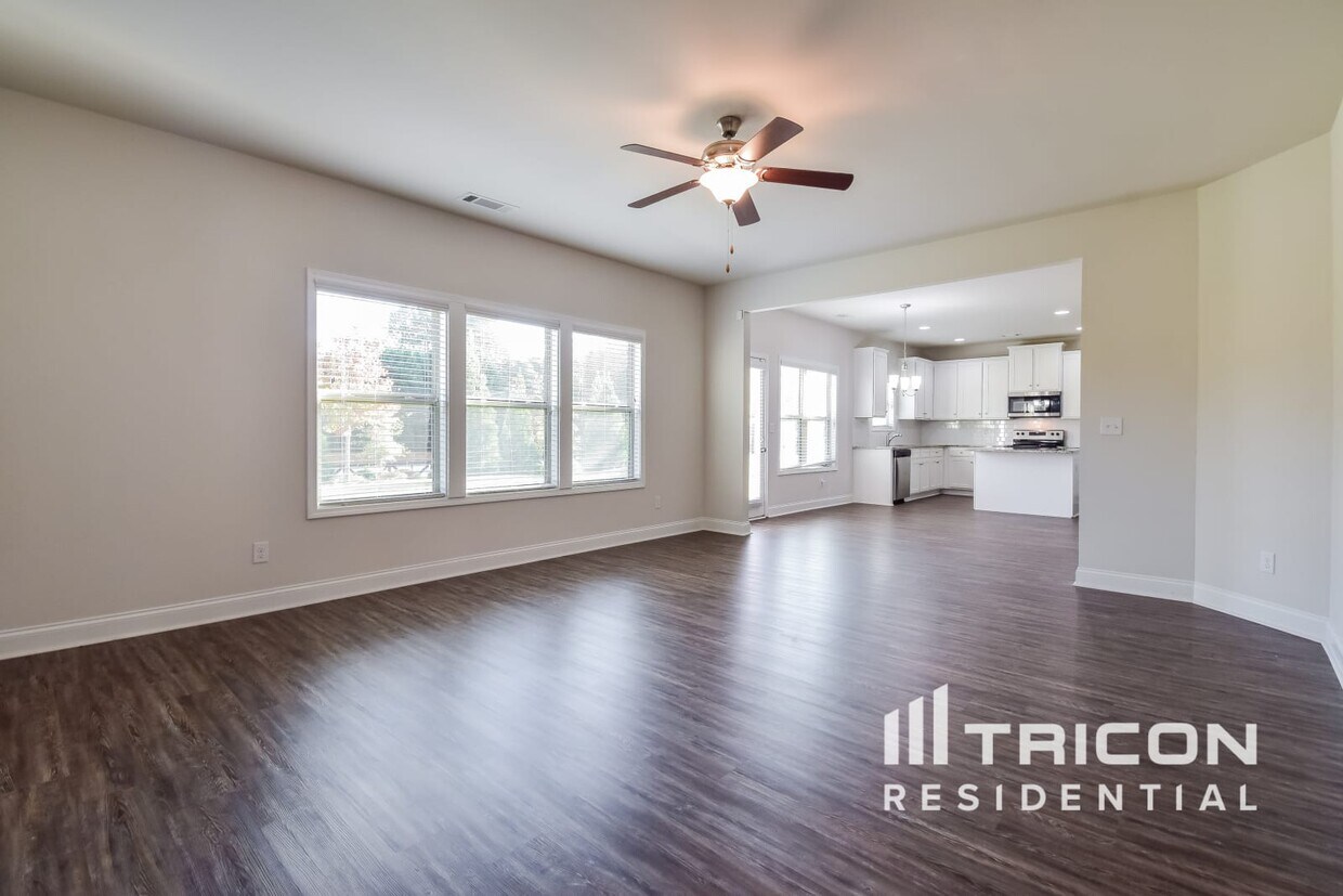 Foto principal - 4203 Bella View Dr