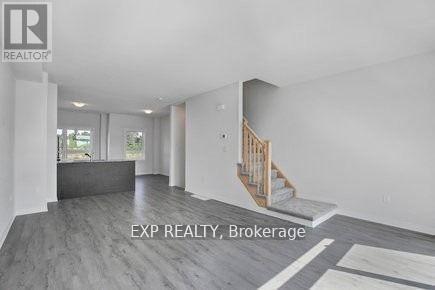 Photo du bâtiment - 51 Sparrow Ave