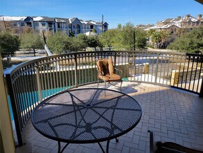 Building Photo - 7575 Kirby Dr