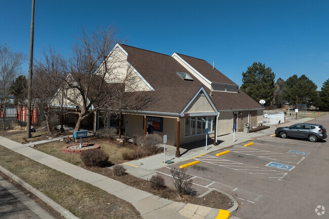 Building Photo - The Haven at Academy