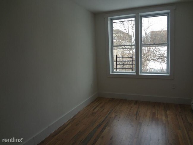 Building Photo - 19 Pilling St