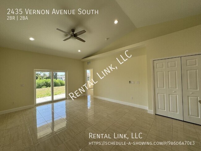 Foto del edificio - Discover modern living in Lehigh Acres wit...