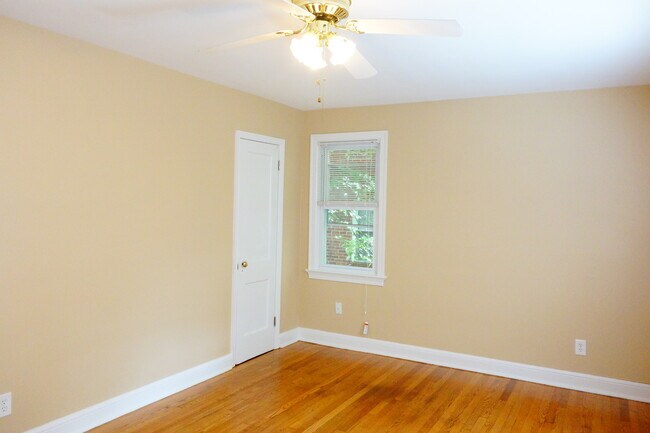 Foto del edificio - 8405 Greenwood Ave