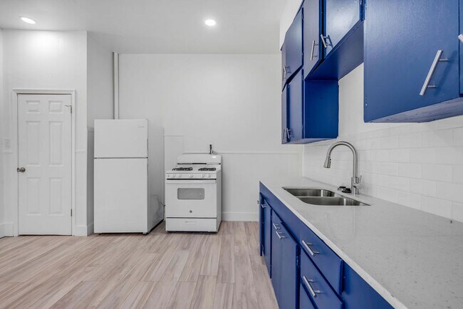 Foto del edificio - 526 W Munson St