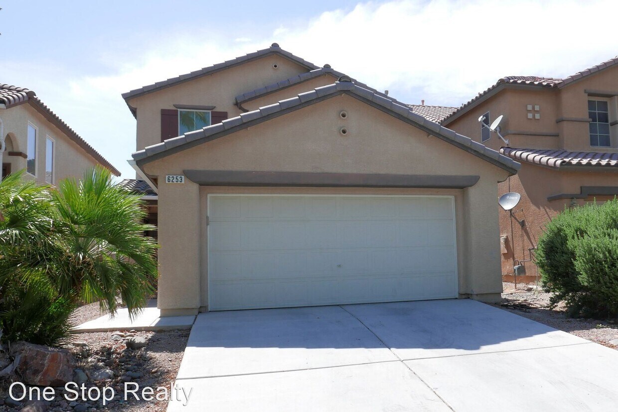 Foto principal - 3 br, 2.5 bath House - 6253 Halstead Ct.