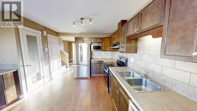 Building Photo - 11218-11269 69 Ave