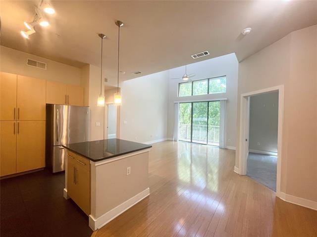 Foto del edificio - 4605 Cedar Springs Rd