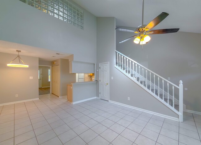 Building Photo - 2500 Nugget Ln