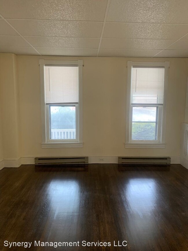 Building Photo - 4 br, 2 bath House - 109 Garfield Street