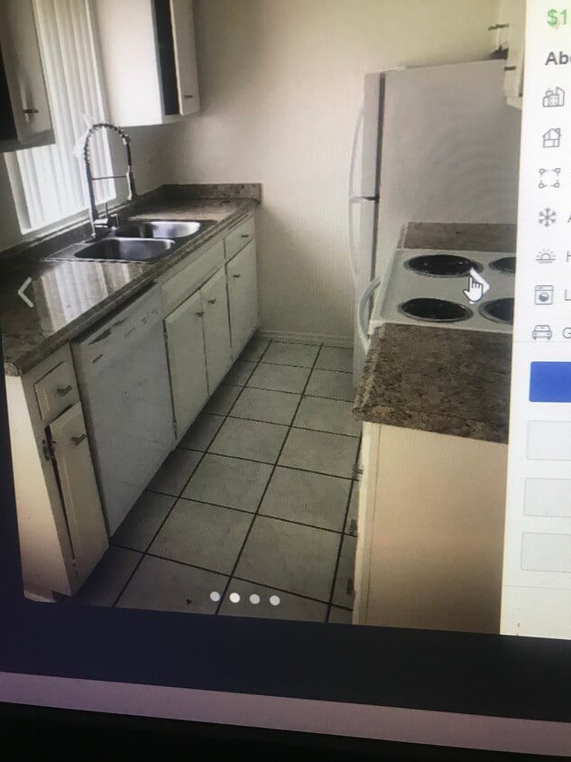 Foto principal - 8223 Blackburn Ave