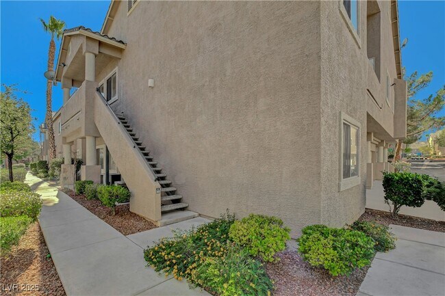 Foto del edificio - 2052 Jade Creek St