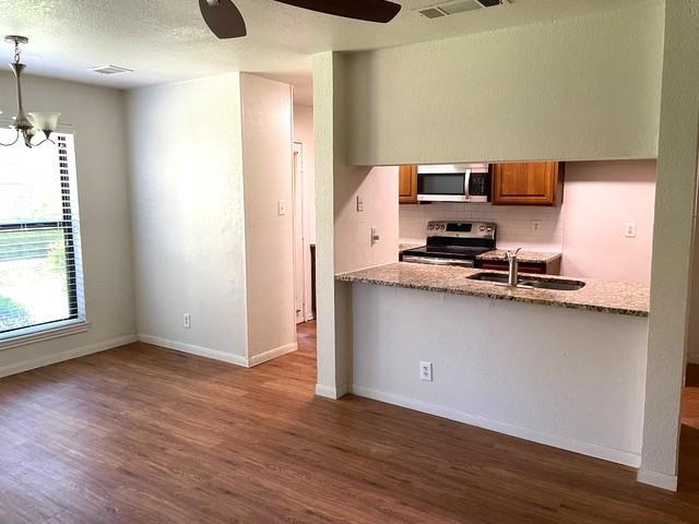Building Photo - 1109 Calico Ln