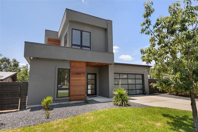 Foto del edificio - 5004 Highland Ct