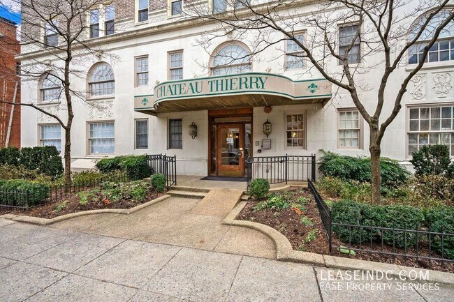 Building Photo - 1920 S Street NW-#701