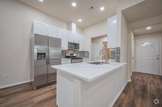 Building Photo - 19430 Mystic Cypress Dr