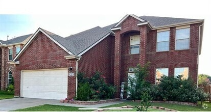 Building Photo - 9120 Saratoga Rd