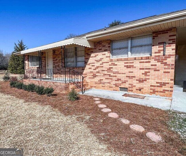 Building Photo - 5220 Cantrell Cir