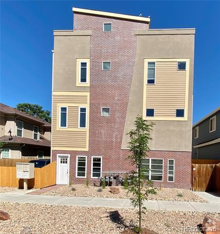 Building Photo - 2945 Lawrence St