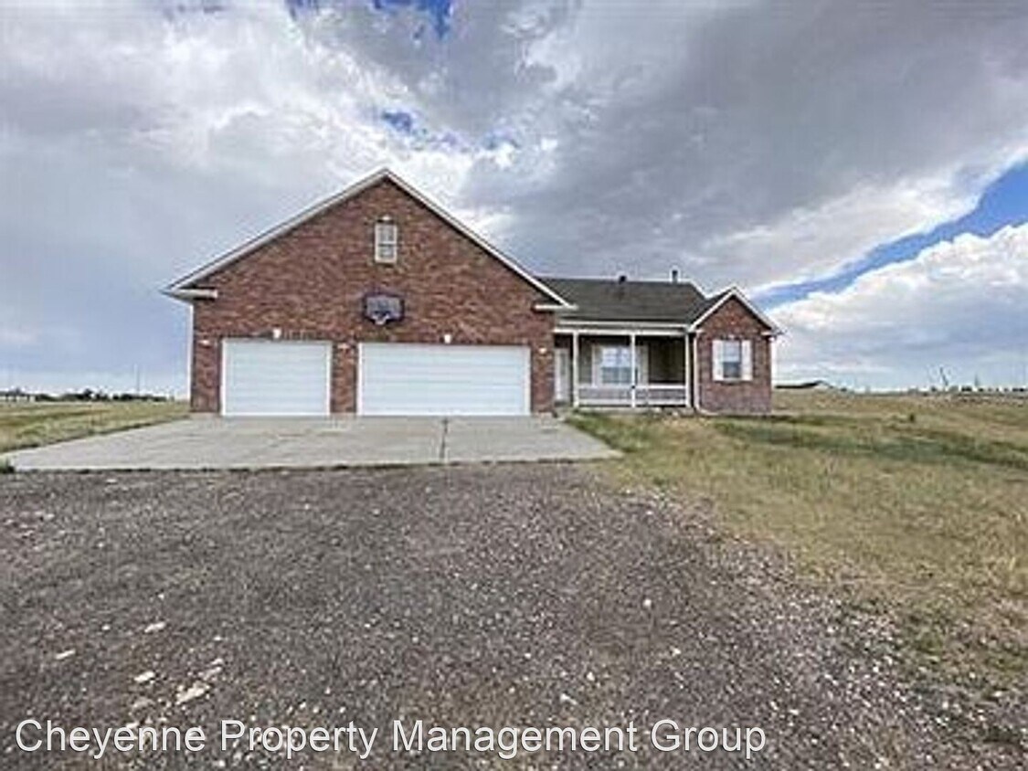 7770 Aztec Dr, Cheyenne, WY 82009 - House Rental in Cheyenne, WY ...