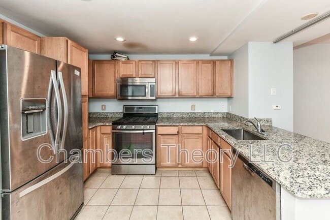 Building Photo - 350 G St SW