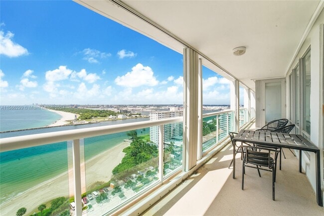 Foto del edificio - 2100 S Ocean Ln