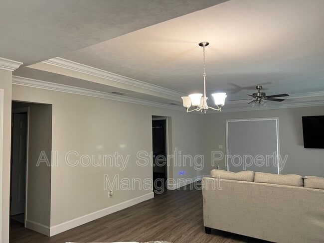 Building Photo - 25107 SW 9th Ln