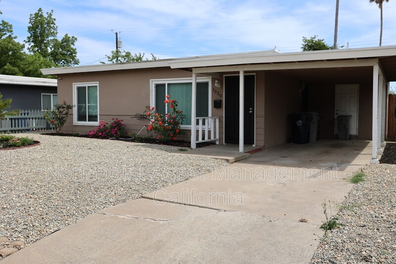1220 Browning Dr, Sacramento, CA 95815 House Rental in Sacramento, CA