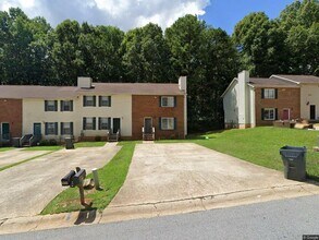 Building Photo - 5581 Windwood Rd