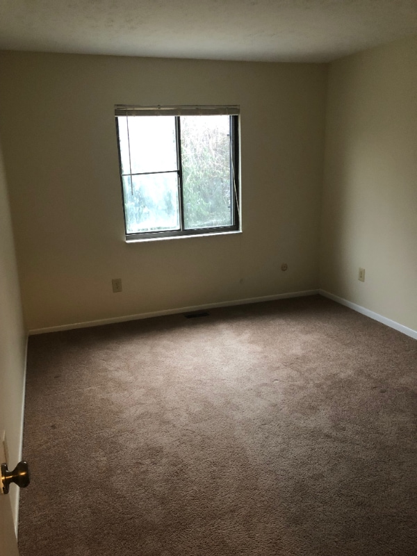 1467 Chesapeake Ave, Grandview Heights, OH 43212 Room for Rent in