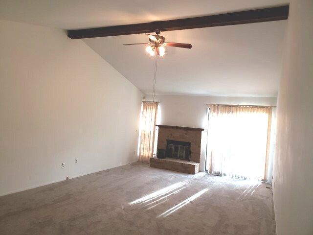 Building Photo - 513 Tennyson