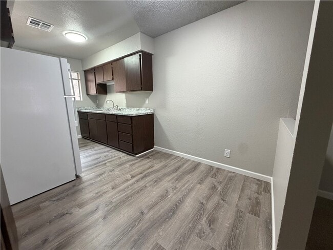 Building Photo - 1575 Monte Vista Dr