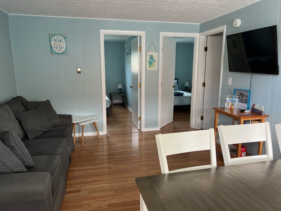 Living Space - 70 E Grand Ave