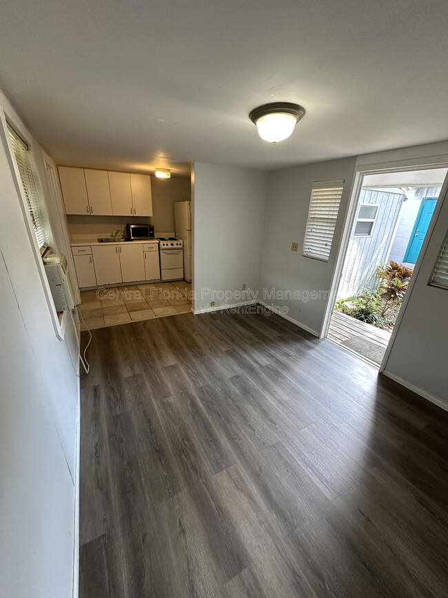 Foto del edificio - 1233 Virginia Dr