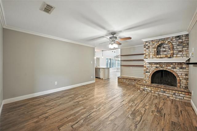 Foto del edificio - 2857 Hurstview Dr