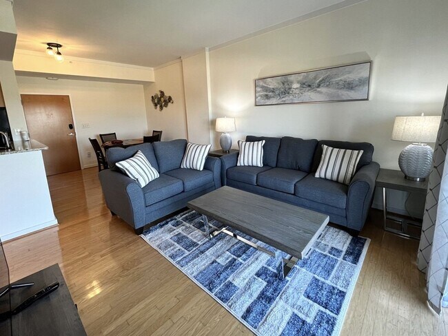 Foto del edificio - 715 N Church St