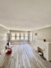 Building Photo - 12138 S Parnell Ave