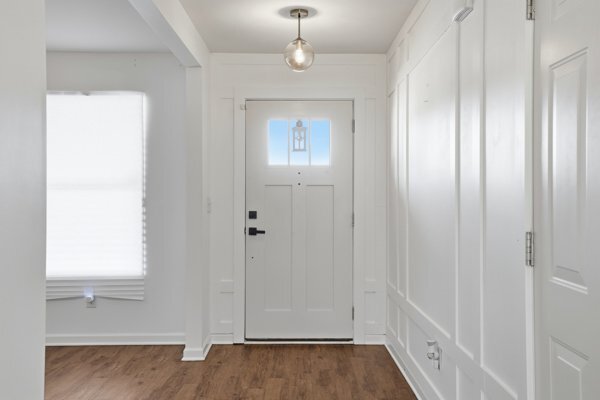 Foto del edificio - 4599 Woodford Cir