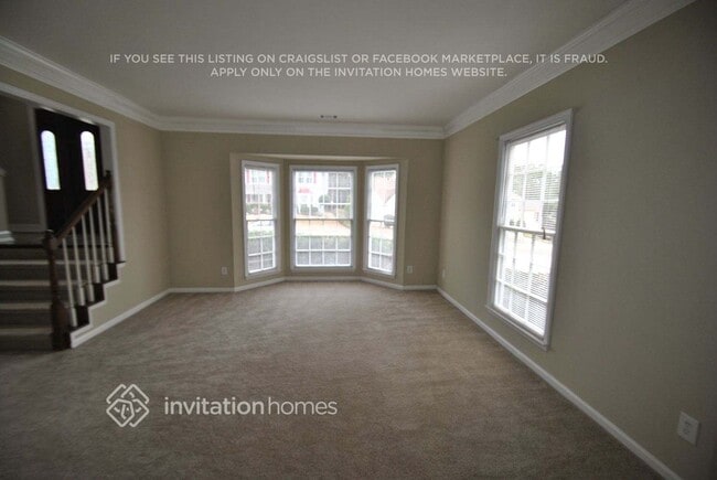 Building Photo - 649 Watson Cove