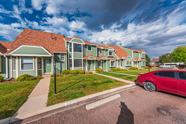 Building Photo - 808 London Green Way