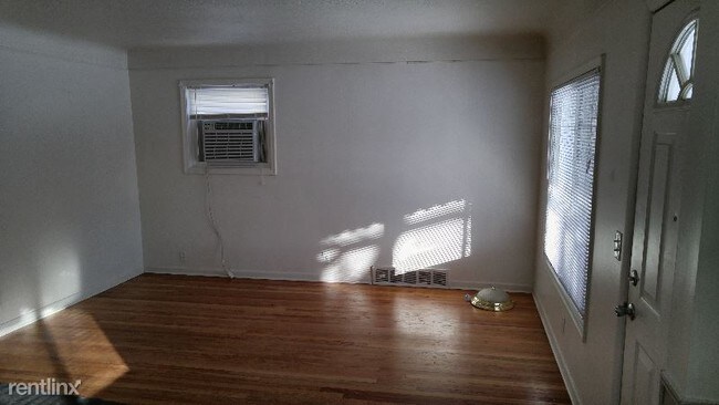 Foto del edificio - 11572 Grant St
