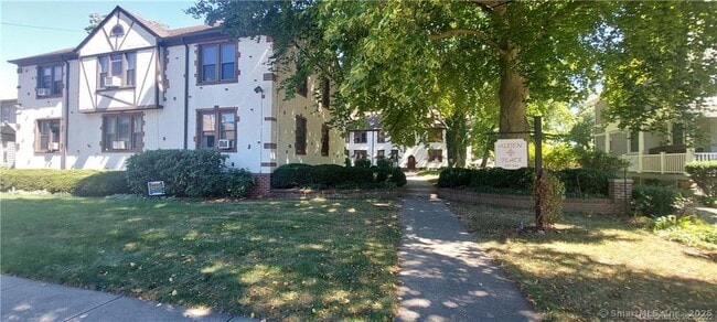 Building Photo - 341 Alden Ave