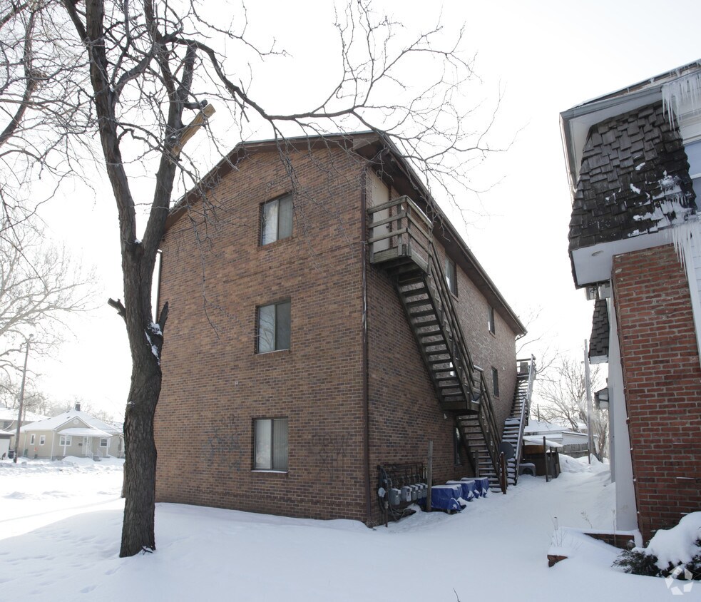 Building Photo - 801 S 9th St