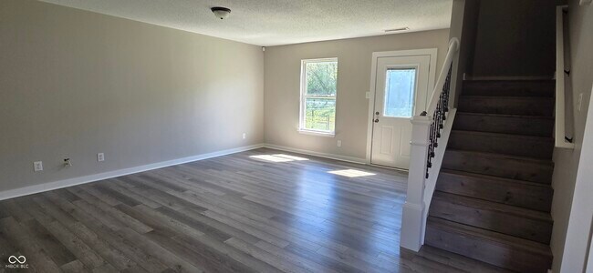 Foto del edificio - 2933 Redland Ln