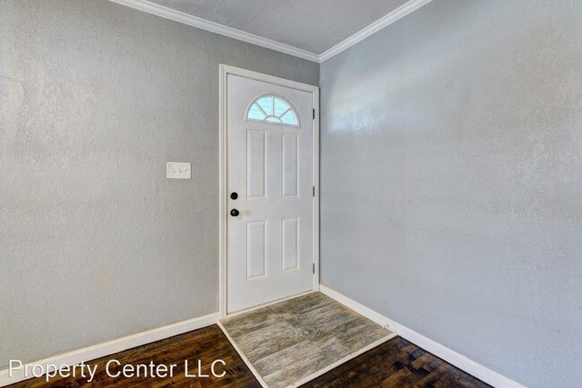 Foto del edificio - 2 br, 1 bath House - 9705 N University Ave
