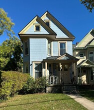Building Photo - 711 S Beech St