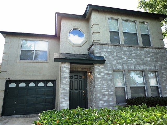 Primary Photo - 9206 New Kenton